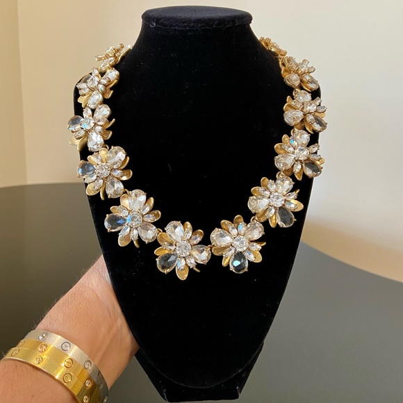 J. Crew Jewelry - NWT luxe party authentic classic J. Crew flower bomb crystal statement necklace